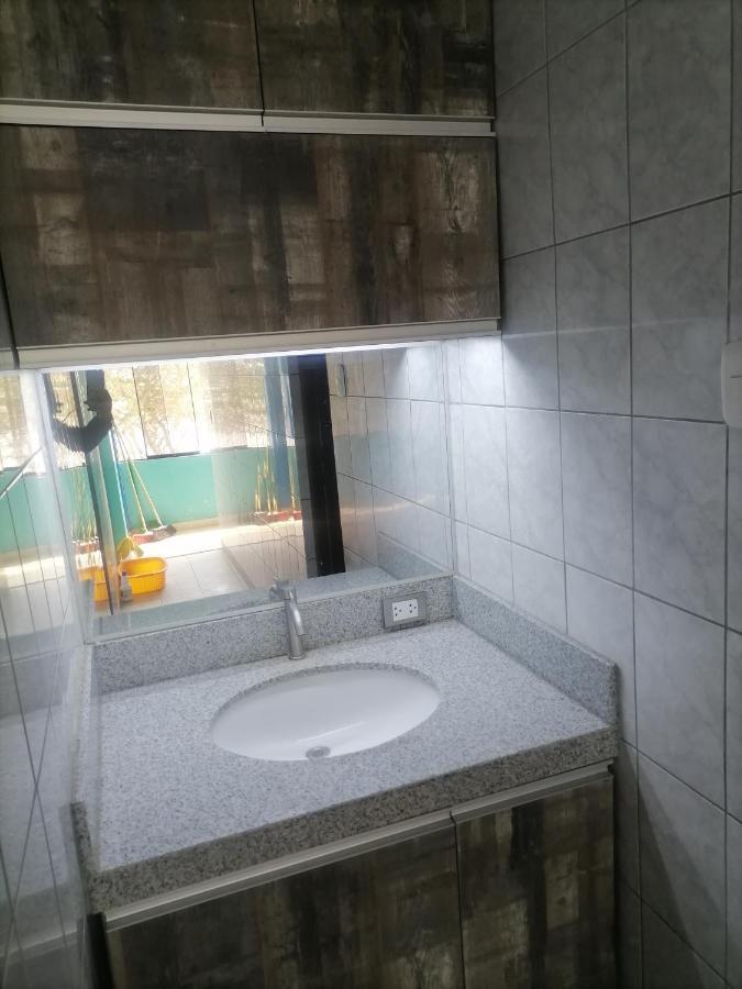Hospedaje Restaurante El Hombre Puerto Chicama Zewnętrze zdjęcie